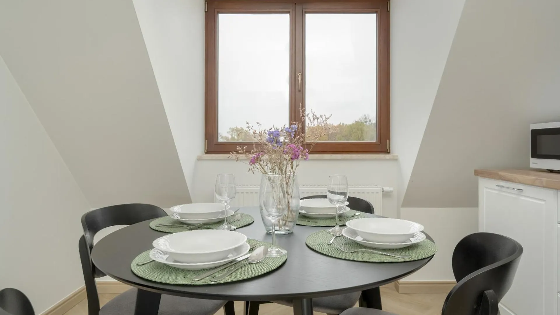 Aparthotel Sniadeckich 47 Wroclaw By Noclegi Renters Polen