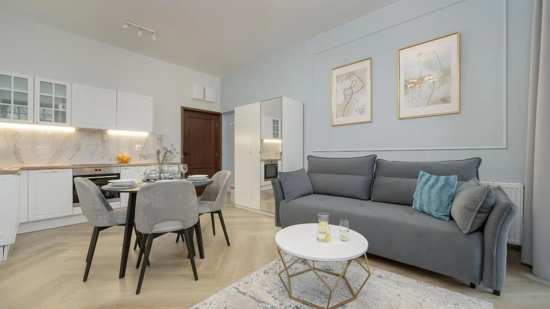 Aparthotel Sniadeckich 47 Wroclaw By Noclegi Renters