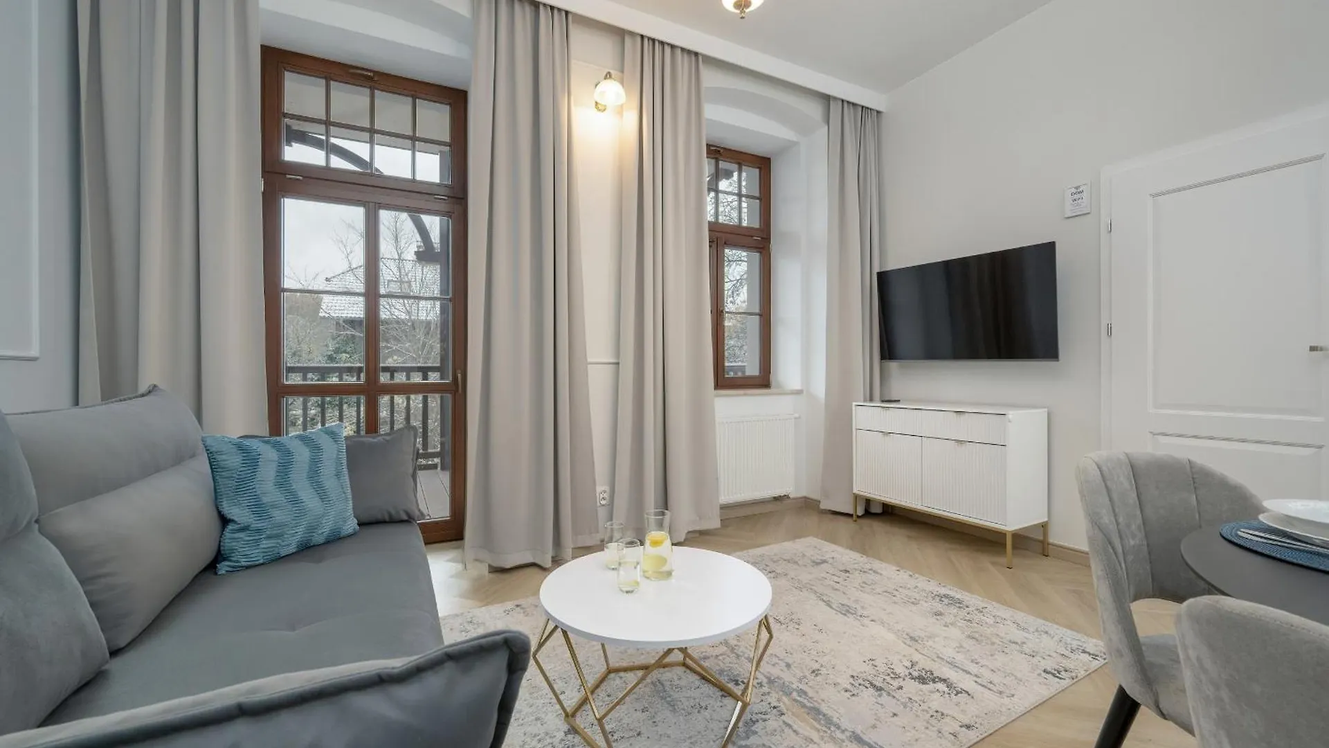 Aparthotel Sniadeckich 47 Wroclaw By Noclegi Renters